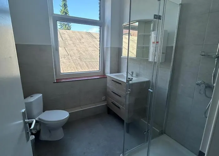 بيت شباب Diana *